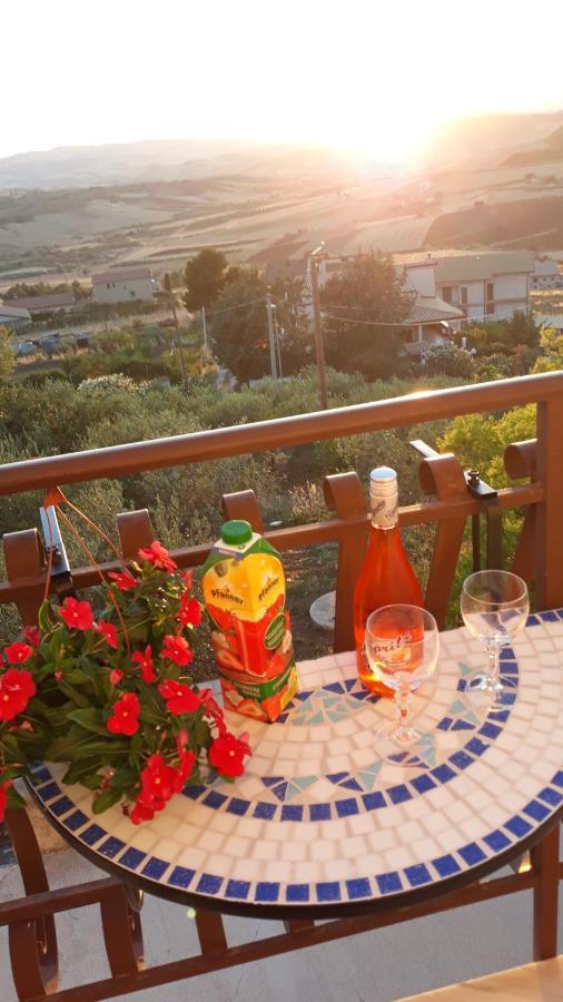 La Casa Di Bia Bed & Breakfast Corleone Exterior photo